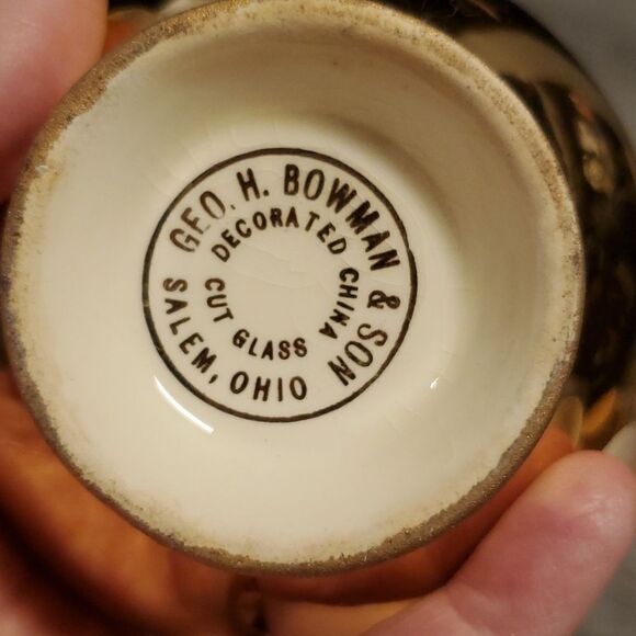 Vintage Gold Cut Glass Geo H Bowman & Son Creamer/Sugar & w/Salt/Pepper Set - Picture 5 of 8